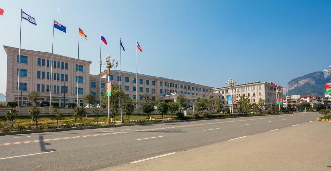 Millennium Resort Wuyishan Wuyishan  Buitenkant foto